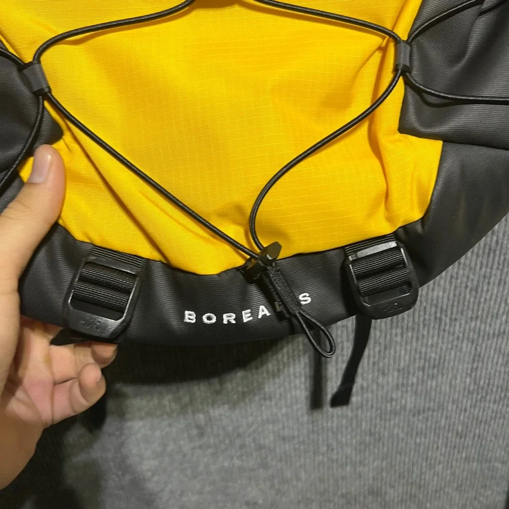 The North Face Borealis Backpack Unisex OS Summit Yellow Black NWT NF0A52SE